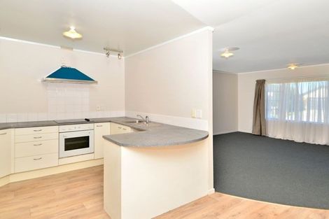 Photo of property in 39 Cyclamen Road, Mangere, Auckland, 2022