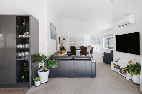 Photo of property in 219a Oceanbeach Road, Mount Maunganui, 3116