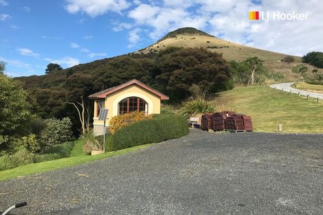 Photo of property in 1588 Highcliff Road, Portobello, Dunedin, 9014