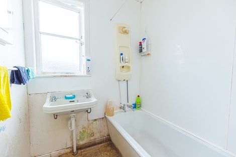 Photo of property in 23 Kauri Street, Gonville, Whanganui, 4501