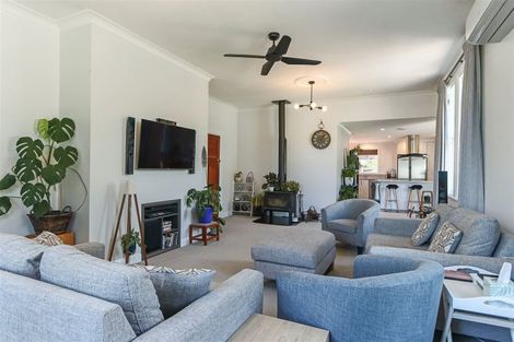 Photo of property in 5 Hinau Street, Inglewood, 4330