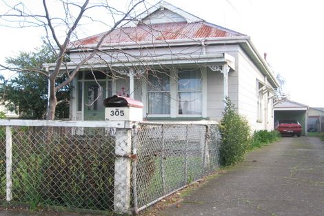 Photo of property in 305 Featherston Street, Palmerston North, 4410