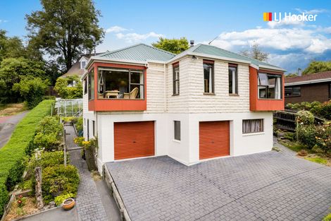 Photo of property in 71 Glenross Street, Glenross, Dunedin, 9011