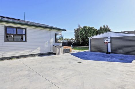 Photo of property in 118a Tait Drive, Greenmeadows, Napier, 4112