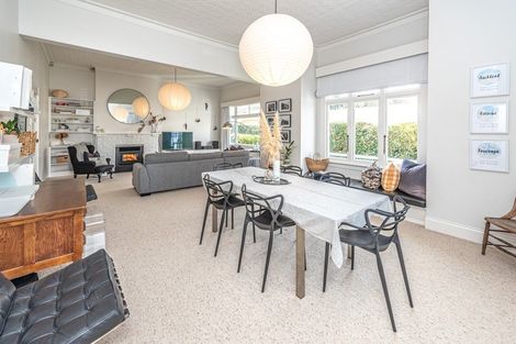 Photo of property in 4 Saint Leonard Street, Saint Johns Hill, Whanganui, 4501