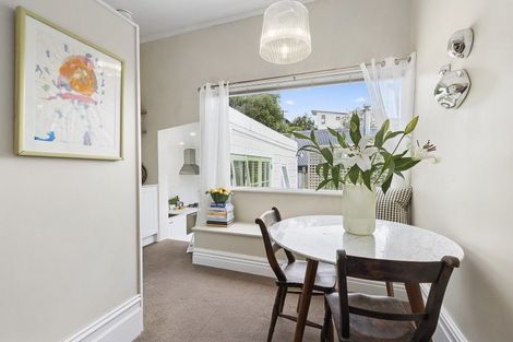 Photo of property in 10 Saint Mary Street, Thorndon, Wellington, 6011