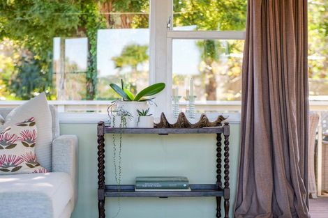 Photo of property in 24 Hope Avenue, Russell, 0202