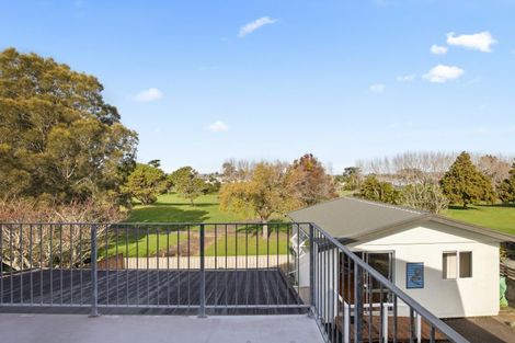 Photo of property in 178 Torkar Road, Clarks Beach, 2122