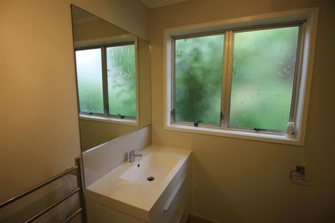 Photo of property in 89 Udys Road, Pakuranga, Auckland, 2010