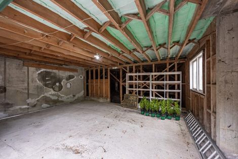 Photo of property in 80 Dowse Drive, Maungaraki, Lower Hutt, 5010