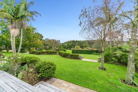 Photo of property in 37 Hardens Lane, Paremoremo, Auckland, 0632