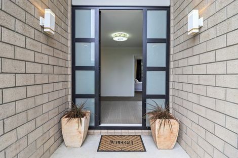 Photo of property in 8 Allendale Place, Morrinsville, 3300