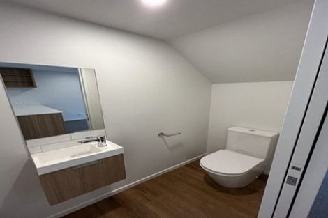 Photo of property in 4/7 Lindores Street, Addington, Christchurch, 8024