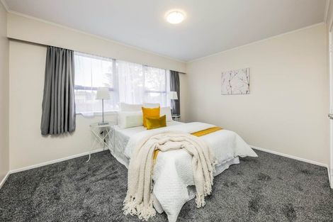 Photo of property in 16 Eastburn Street, Papakura, 2110