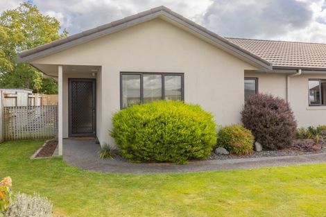 Photo of property in 11 Highgrove Place, Waipukurau, 4200