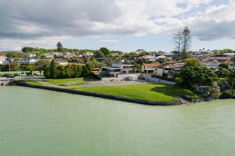 Photo of property in 69 West End Road, Westmere, Auckland, 1022