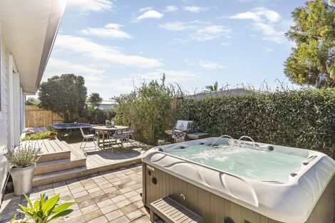 Photo of property in 584a Maunganui Road, Mount Maunganui, 3116