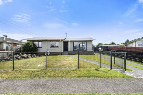Photo of property in 145 Weymouth Road, Manurewa, Auckland, 2102