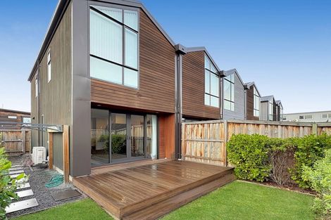 Photo of property in 6/129 Sherborne Street, St Albans, Christchurch, 8014