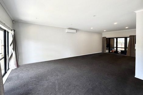 Photo of property in 38 Ipukarea Street, Weymouth, Auckland, 2103