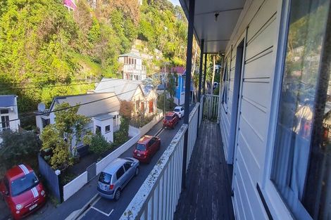 Photo of property in 36 Holloway Road, Aro Valley, Wellington, 6021