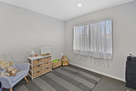 Photo of property in 13a Clarice Place, Takanini, 2112