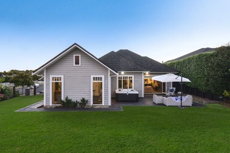 Photo of property in 17 Karl Michael Crescent, Flagstaff, Hamilton, 3210