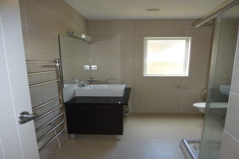 Photo of property in 10 Catlins Place, Fairview Heights, Auckland, 0632