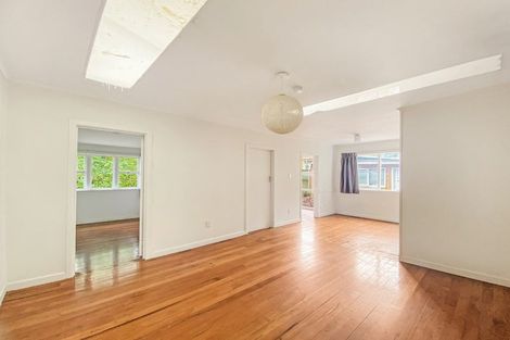 Photo of property in 99 Seabrook Avenue, New Lynn, Auckland, 0600