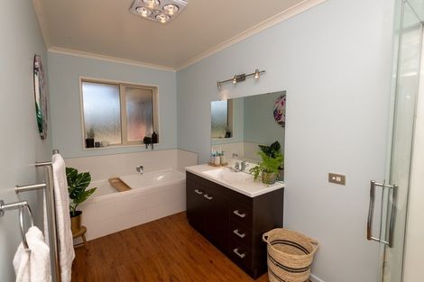 Photo of property in 55 Northpark Road, Newland, Ashburton, 7772