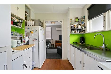 Photo of property in 37 Te Rangitautahanga Road, Turangi, 3334