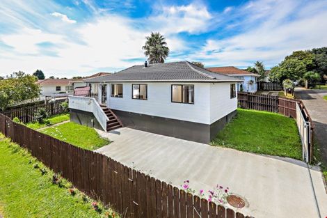 Photo of property in 3/43 Taitimu Drive, Weymouth, Auckland, 2103