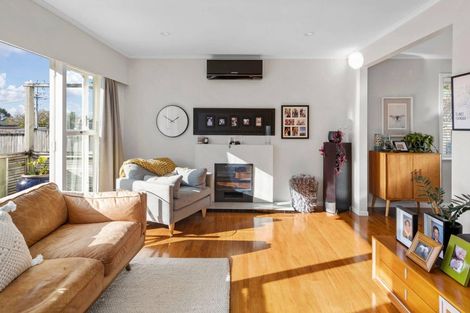 Photo of property in 1 Waipani Road, Te Atatu Peninsula, Auckland, 0610