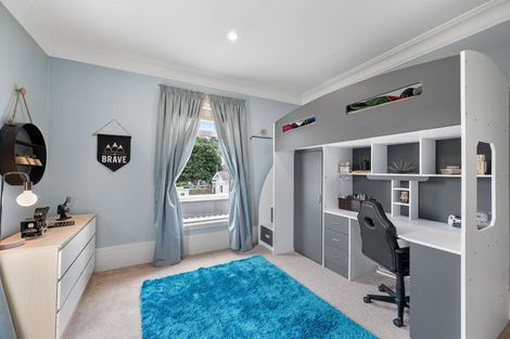 Photo of property in 61 Onslow Road, Khandallah, Wellington, 6035