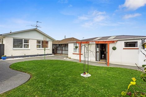 Photo of property in 16 Bracebridge Street, Kaiapoi, 7630