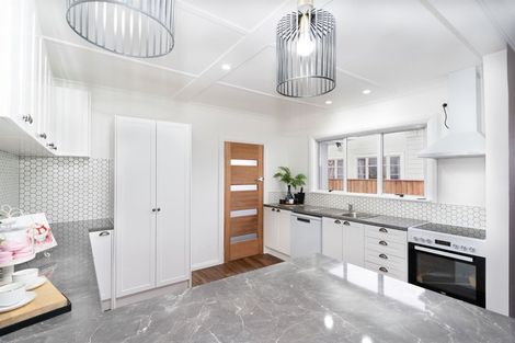 Photo of property in 48 Gordon Street, Dannevirke, 4930