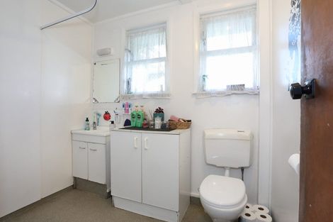 Photo of property in 17 Collins Crescent, Feilding, 4702