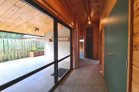 Photo of property in 16 Allman Drive, Coromandel, 3506