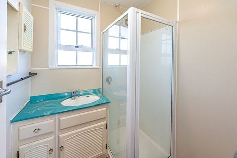 Photo of property in 156 Karaka Street, Castlecliff, Whanganui, 4501