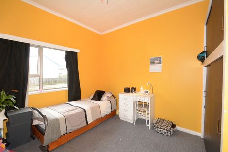 Photo of property in 34 Bradshaw Street, South Dunedin, Dunedin, 9012