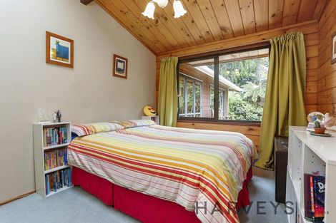 Photo of property in 192 Mountain Road, Henderson Valley, Auckland, 0612