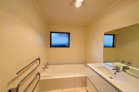 Photo of property in 1a Newbury Street, Awapuni, Palmerston North, 4412
