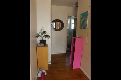 Photo of property in 1/59 Mcannalley Street, Manurewa East, Auckland, 2102