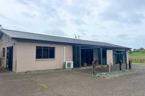Photo of property in 76 Galloway Road, Karaka, Papakura, 2580