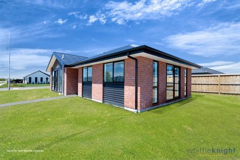 Photo of property in 2 Jasmine Street, Woodend, 7610