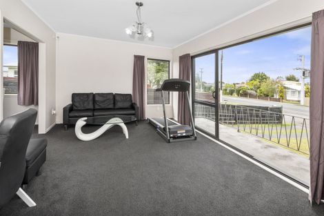 Photo of property in 145 Weymouth Road, Manurewa, Auckland, 2102