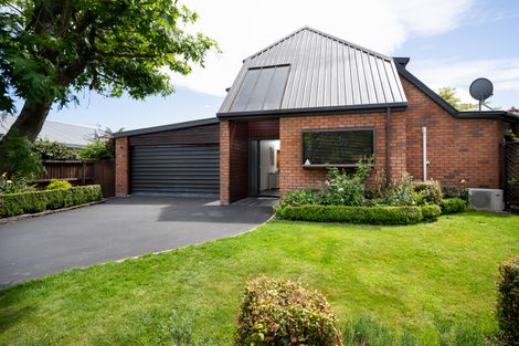 Photo of property in 51 Westgrove Avenue, Avonhead, Christchurch, 8042