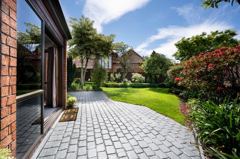 Photo of property in 51 Westgrove Avenue, Avonhead, Christchurch, 8042