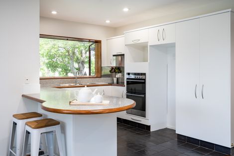 Photo of property in 51 Westgrove Avenue, Avonhead, Christchurch, 8042