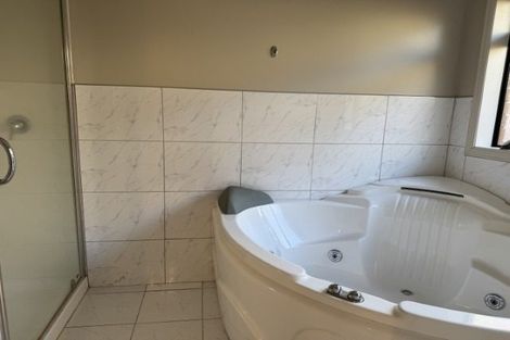 Photo of property in 60 Pembroke Drive, Bethlehem, Tauranga, 3110